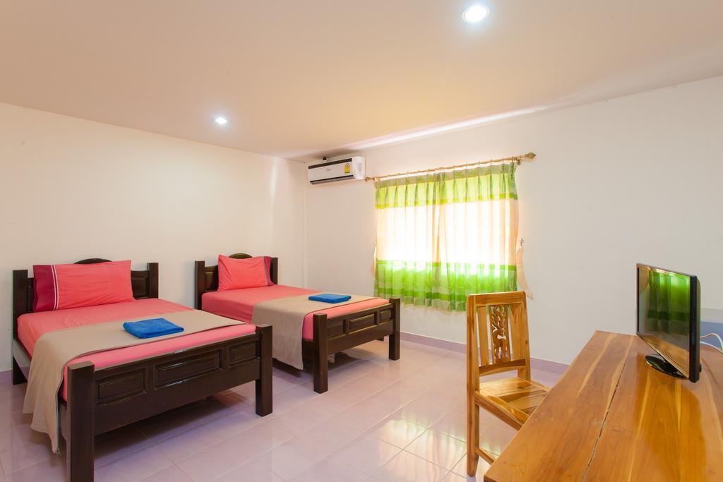Apartamento Hock Mansion Phuket Exterior foto